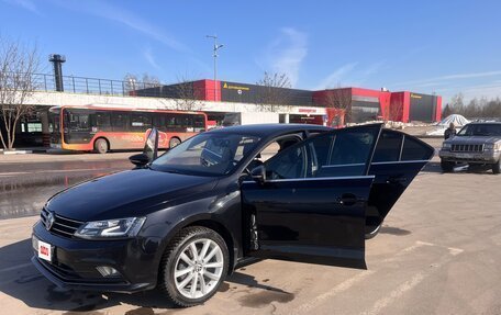Volkswagen Jetta VI, 2015 год, 1 350 000 рублей, 10 фотография