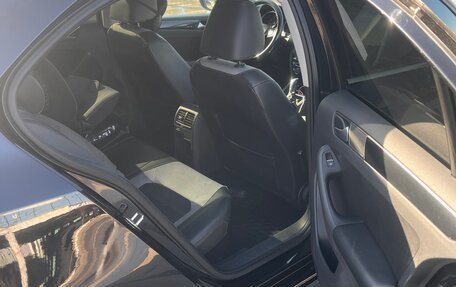 Volkswagen Jetta VI, 2015 год, 1 350 000 рублей, 14 фотография