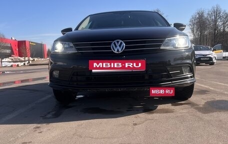 Volkswagen Jetta VI, 2015 год, 1 350 000 рублей, 12 фотография