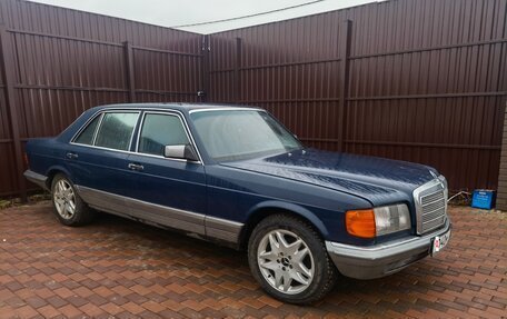 Mercedes-Benz S-Класс, 1984 год, 1 150 000 рублей, 7 фотография