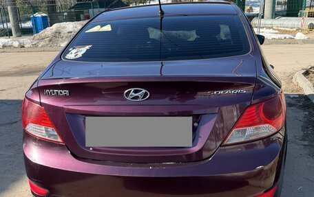 Hyundai Solaris II рестайлинг, 2011 год, 620 000 рублей, 4 фотография