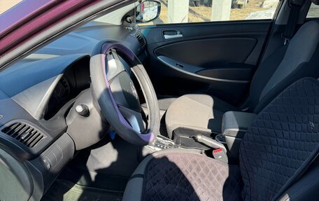 Hyundai Solaris II рестайлинг, 2011 год, 620 000 рублей, 5 фотография