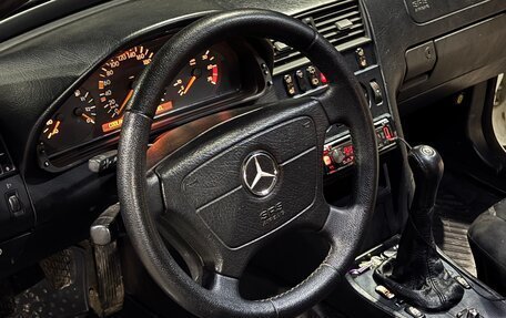 Mercedes-Benz C-Класс, 2000 год, 330 000 рублей, 12 фотография