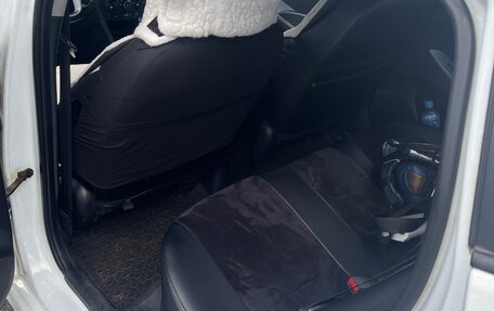 Hyundai Solaris II рестайлинг, 2014 год, 1 050 000 рублей, 5 фотография