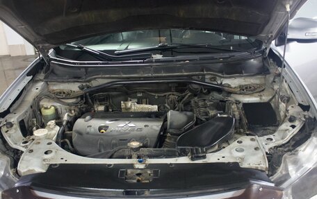 Mitsubishi Outlander III рестайлинг 3, 2010 год, 1 125 000 рублей, 21 фотография