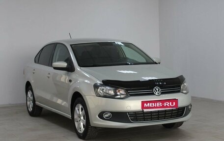 Volkswagen Polo VI (EU Market), 2013 год, 809 900 рублей, 1 фотография
