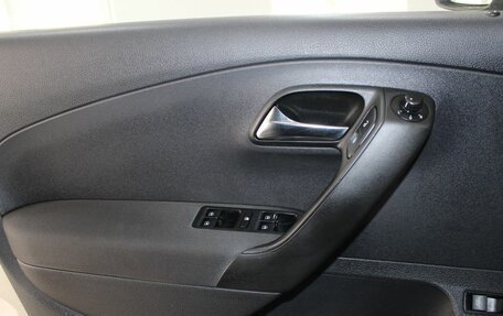 Volkswagen Polo VI (EU Market), 2013 год, 809 900 рублей, 12 фотография