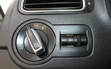 Volkswagen Polo VI (EU Market), 2013 год, 809 900 рублей, 11 фотография