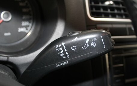 Volkswagen Polo VI (EU Market), 2013 год, 809 900 рублей, 14 фотография