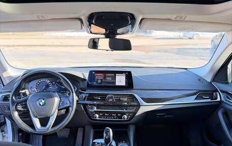 BMW 5 серия, 2019 год, 2 750 000 рублей, 12 фотография