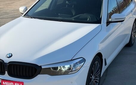 BMW 5 серия, 2019 год, 2 750 000 рублей, 3 фотография