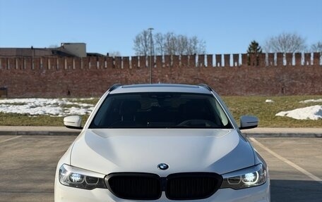 BMW 5 серия, 2019 год, 2 750 000 рублей, 2 фотография