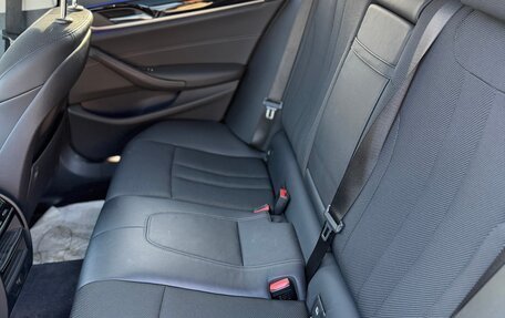 BMW 5 серия, 2019 год, 2 750 000 рублей, 16 фотография