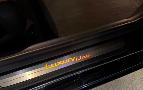 BMW 5 серия, 2018 год, 3 690 000 рублей, 15 фотография