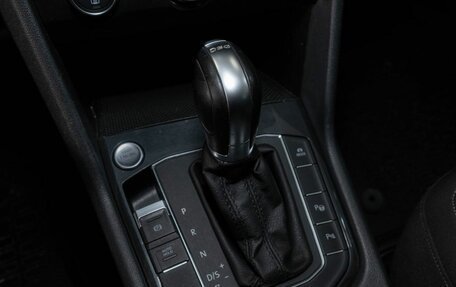 Volkswagen Tiguan II, 2019 год, 2 248 000 рублей, 12 фотография