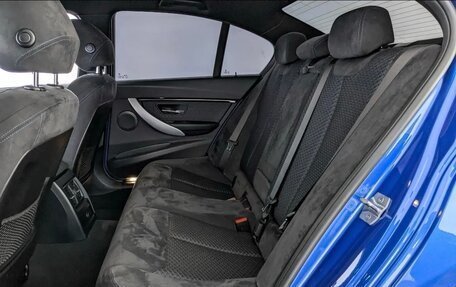 BMW 3 серия, 2017 год, 2 900 000 рублей, 11 фотография