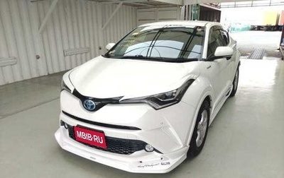 Toyota C-HR I рестайлинг, 2017 год, 1 780 000 рублей, 1 фотография