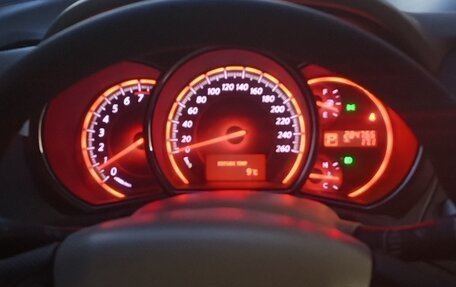 Nissan Murano, 2010 год, 935 000 рублей, 27 фотография