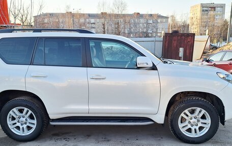 Toyota Land Cruiser Prado 150 рестайлинг 2, 2010 год, 2 899 000 рублей, 6 фотография
