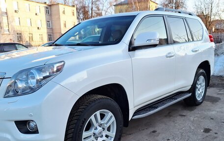 Toyota Land Cruiser Prado 150 рестайлинг 2, 2010 год, 2 899 000 рублей, 16 фотография