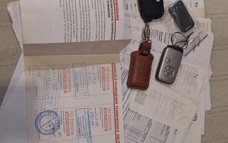 Toyota Land Cruiser Prado 150 рестайлинг 2, 2010 год, 2 899 000 рублей, 39 фотография