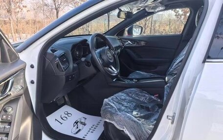 Mazda CX-4, 2023 год, 2 235 000 рублей, 7 фотография