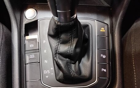 Volkswagen Tiguan II, 2019 год, 2 565 000 рублей, 18 фотография