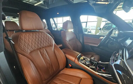 BMW X7, 2022 год, 10 100 069 рублей, 5 фотография