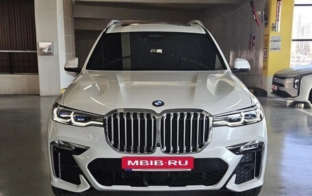 BMW X7, 2022 год, 10 100 069 рублей, 3 фотография
