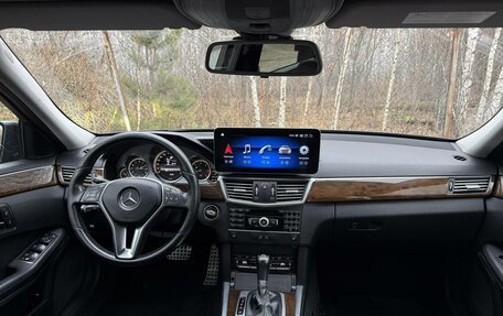 Mercedes-Benz E-Класс, 2010 год, 1 380 000 рублей, 4 фотография