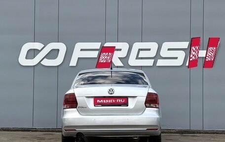 Volkswagen Polo VI (EU Market), 2015 год, 949 000 рублей, 4 фотография
