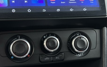 Volkswagen Polo VI (EU Market), 2015 год, 949 000 рублей, 18 фотография