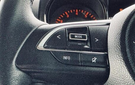 Suzuki Jimny, 2022 год, 1 598 000 рублей, 13 фотография