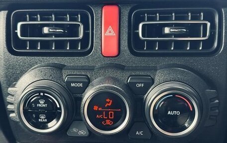 Suzuki Jimny, 2022 год, 1 598 000 рублей, 16 фотография