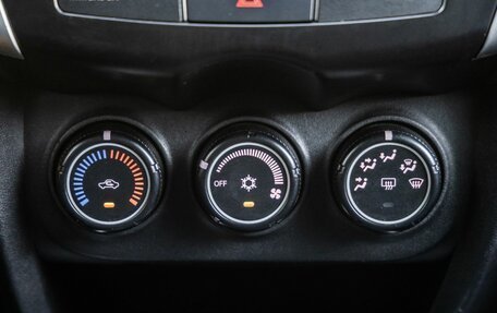 Mitsubishi ASX I рестайлинг, 2011 год, 998 000 рублей, 28 фотография