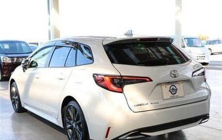 Toyota Corolla, 2023 год, 1 630 000 рублей, 5 фотография