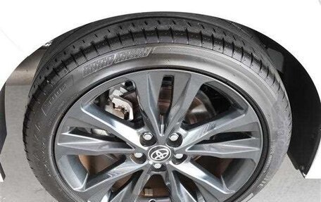 Toyota Corolla, 2023 год, 1 630 000 рублей, 11 фотография