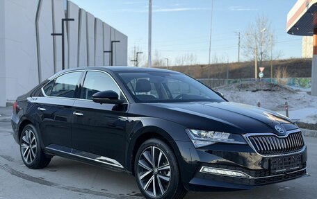 Skoda Superb III рестайлинг, 2025 год, 3 200 000 рублей, 7 фотография