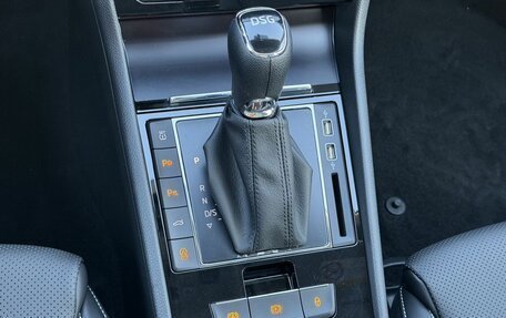 Skoda Superb III рестайлинг, 2025 год, 3 200 000 рублей, 21 фотография