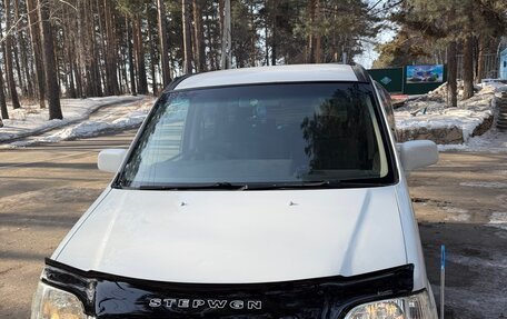 Honda Stepwgn IV, 2000 год, 555 000 рублей, 2 фотография