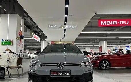 Volkswagen Golf VIII, 2023 год, 1 804 069 рублей, 2 фотография