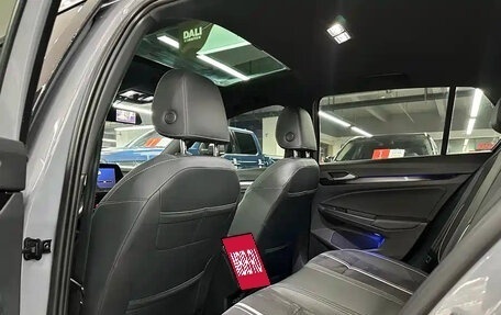 Volkswagen Golf VIII, 2023 год, 1 804 069 рублей, 10 фотография