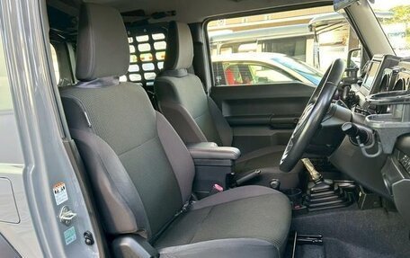 Suzuki Jimny, 2022 год, 1 630 000 рублей, 28 фотография