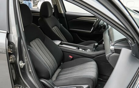 Mazda 6, 2021 год, 2 850 000 рублей, 8 фотография