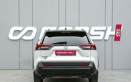 Toyota RAV4, 2021 год, 3 290 000 рублей, 4 фотография