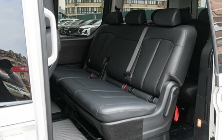 Hyundai Staria, 2024 год, 5 690 000 рублей, 9 фотография