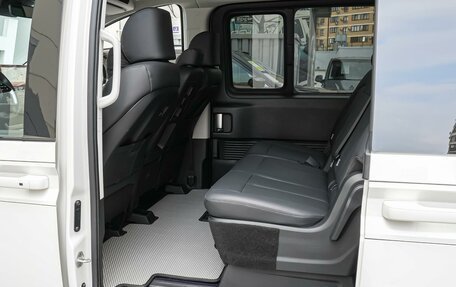 Hyundai Staria, 2024 год, 5 690 000 рублей, 12 фотография