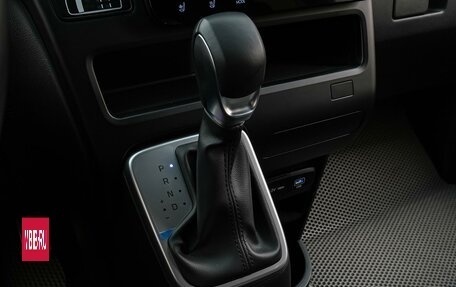 Hyundai Staria, 2024 год, 5 690 000 рублей, 13 фотография