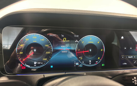 Mercedes-Benz E-Класс, 2021 год, 5 090 000 рублей, 20 фотография