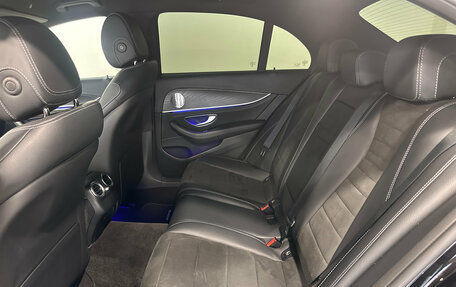 Mercedes-Benz E-Класс, 2021 год, 5 090 000 рублей, 24 фотография